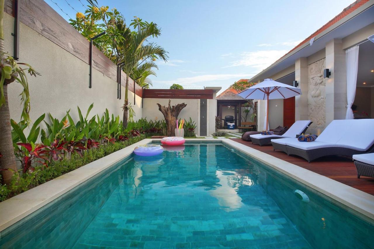 Kae Villa Anggrek Seminyak  Luaran gambar