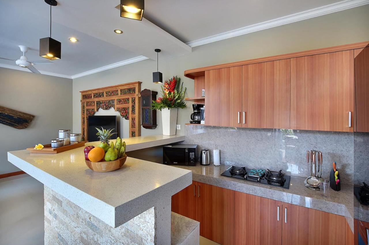 Kae Villa Anggrek Seminyak  Luaran gambar